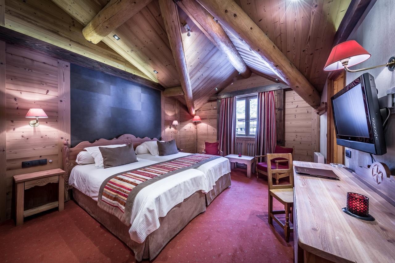 Hotel Christiania Val-d'Isère Exterior photo