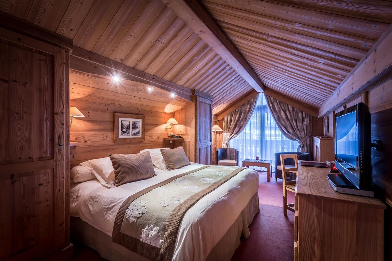 Hotel Christiania Val-d'Isère Exterior photo